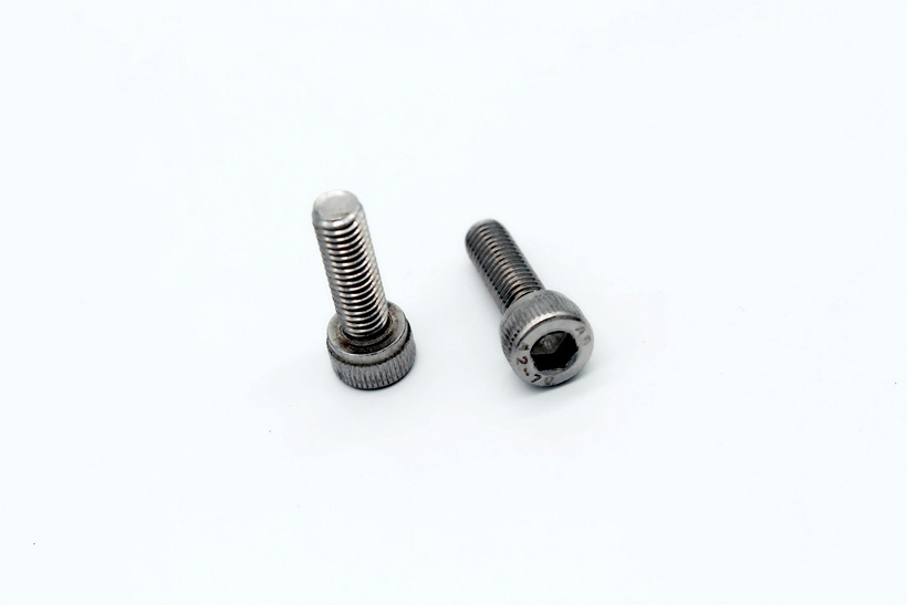 304 hexagonal stainless steel screw